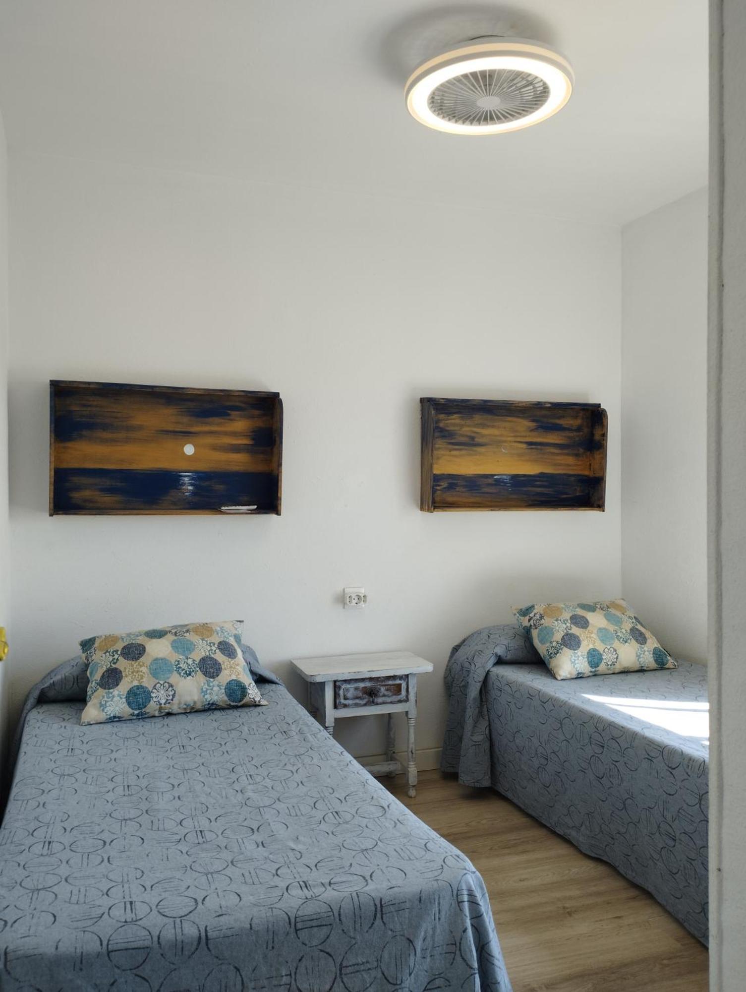 Grandpa Beach House Alicante Buitenkant foto